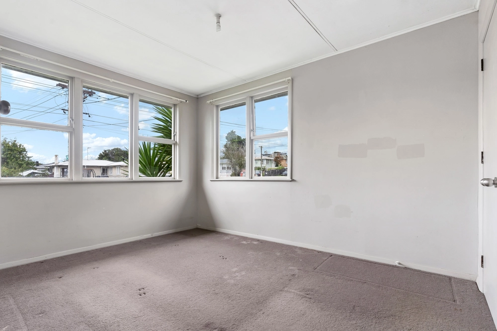 Photos of 64 Hamill Road