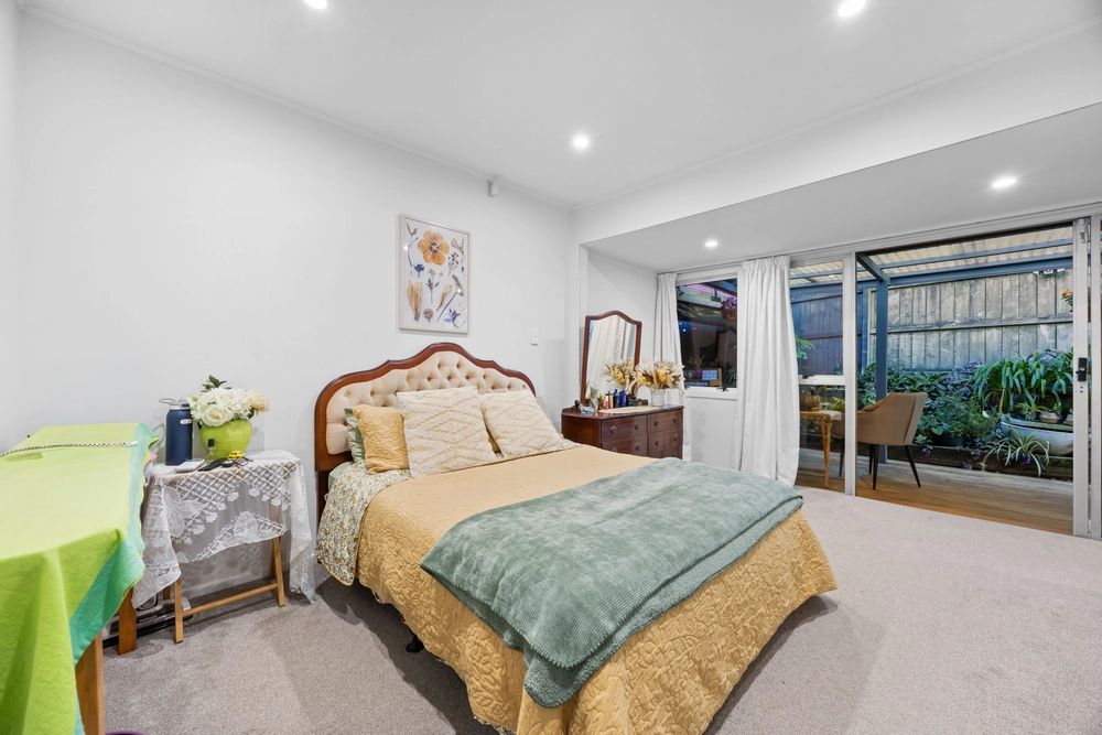 Photos of 75 Penrose Road