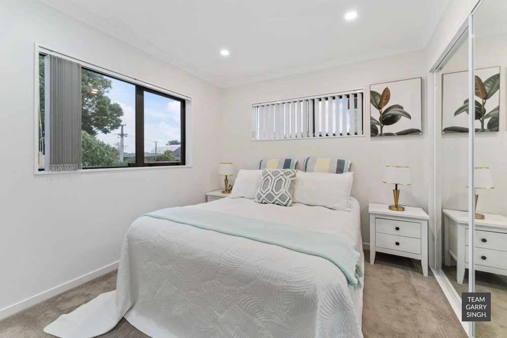 Photos of 12A Berwyn Avenue
