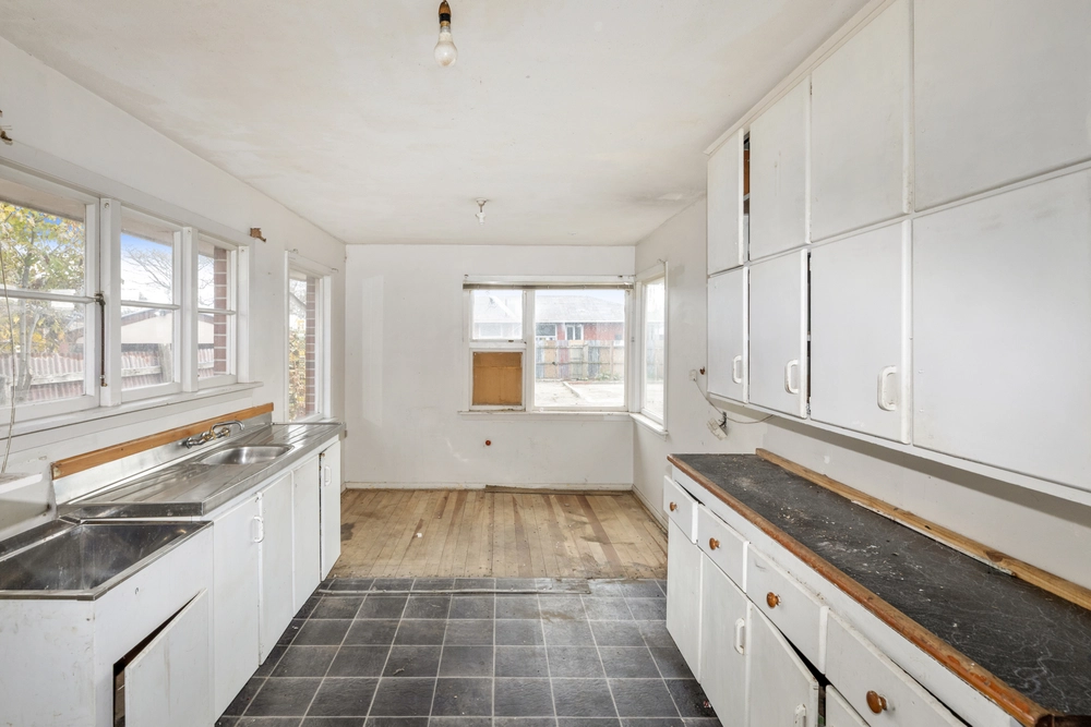 Photos of 40 Tomrich Street