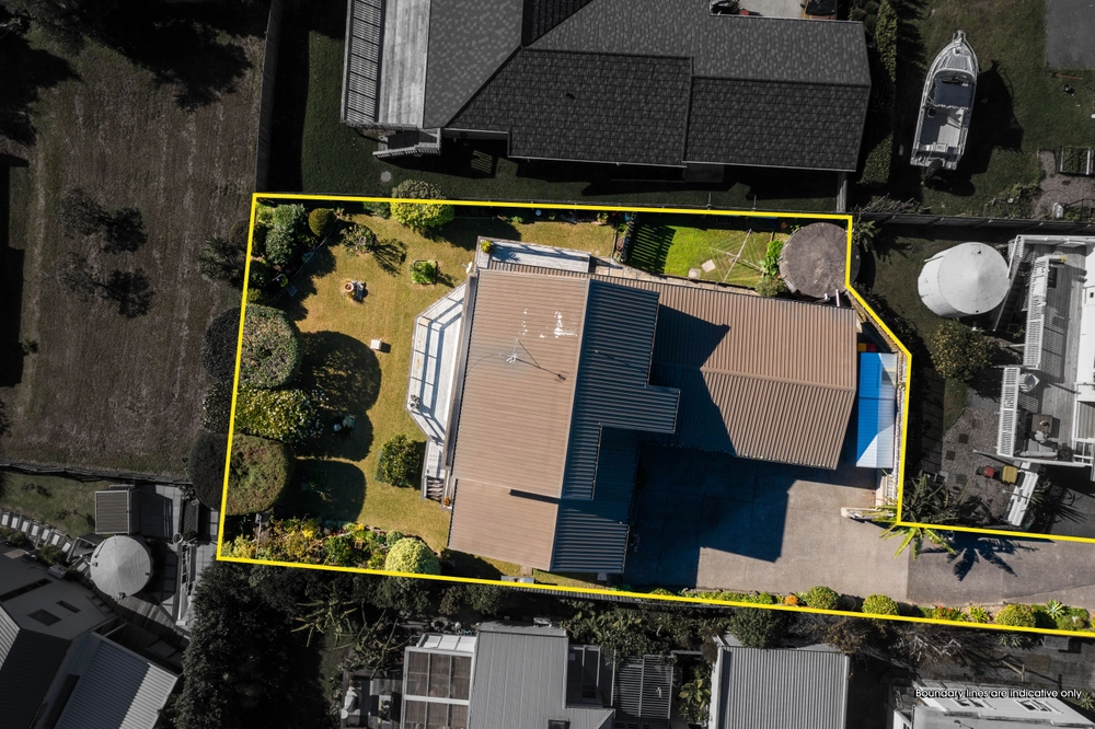 Photos of 952B Whangaparaoa Road