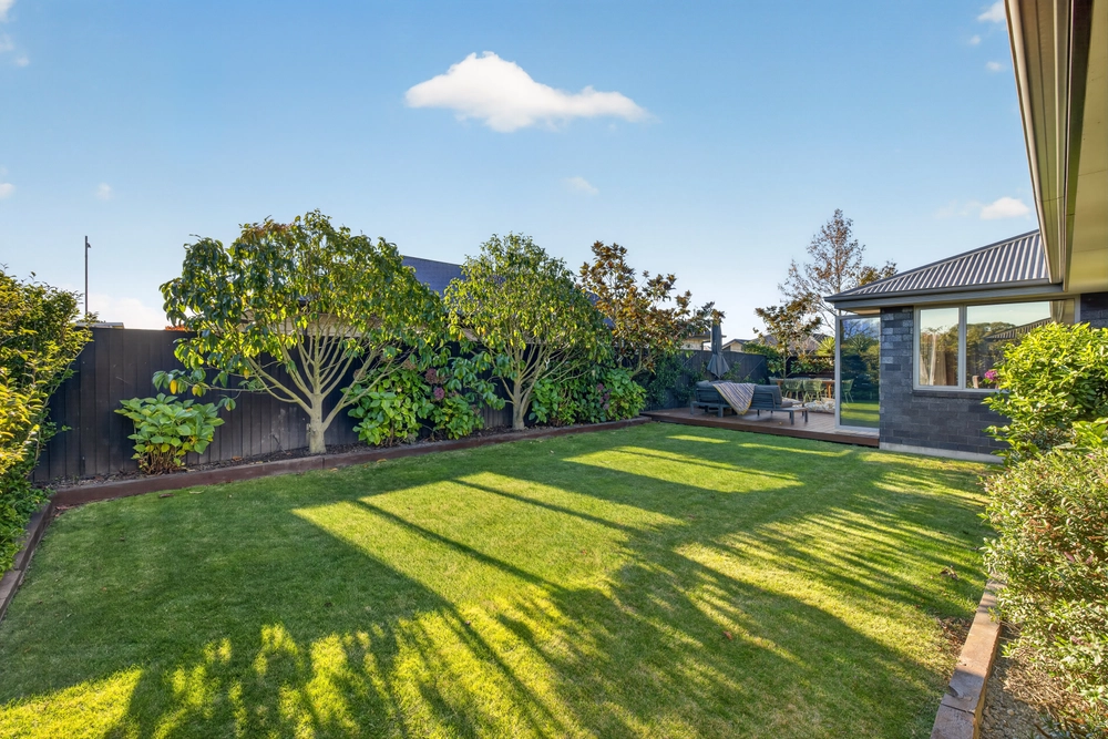 Photos of 9 Hillbourne Street