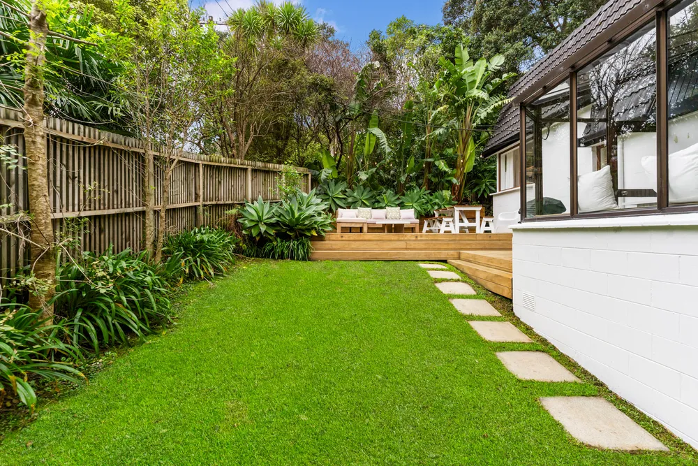 Photos of 1/30 Kauri Road