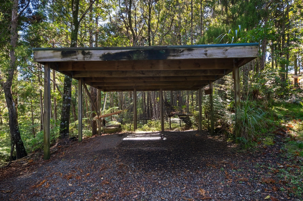 Photos of 136 Opanuku Road