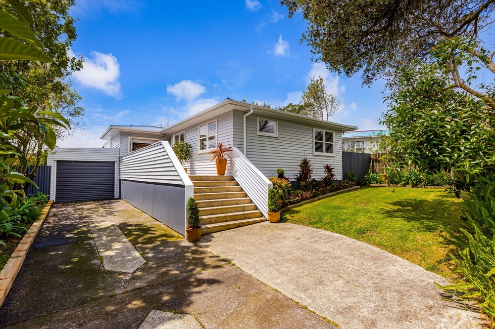 Photos of 18 taioma crescent te