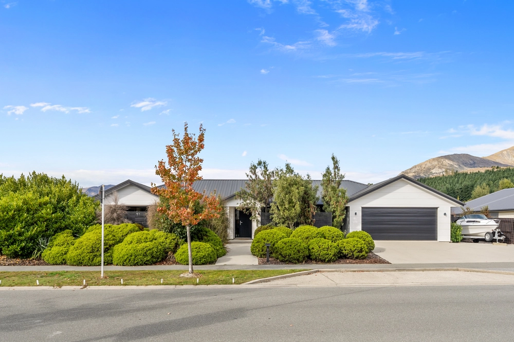 Photos of 1 Myles Way