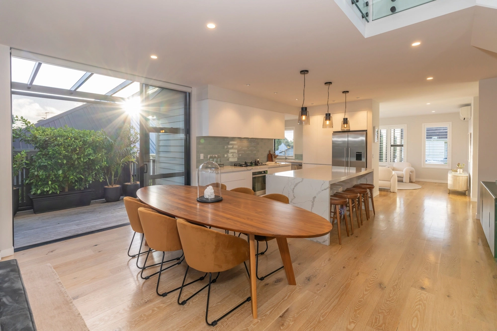 Photos of 14 Lambeth Road