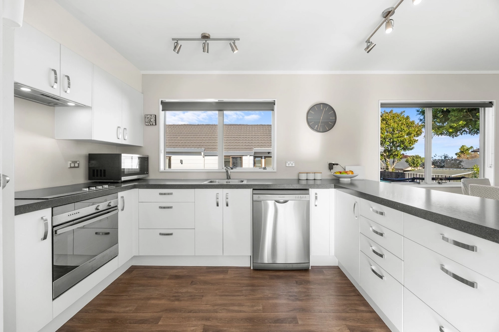 Photos of 144 Bradbury Road