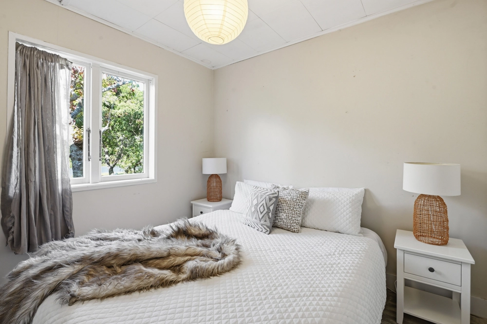 Photos of 8 Benn Road