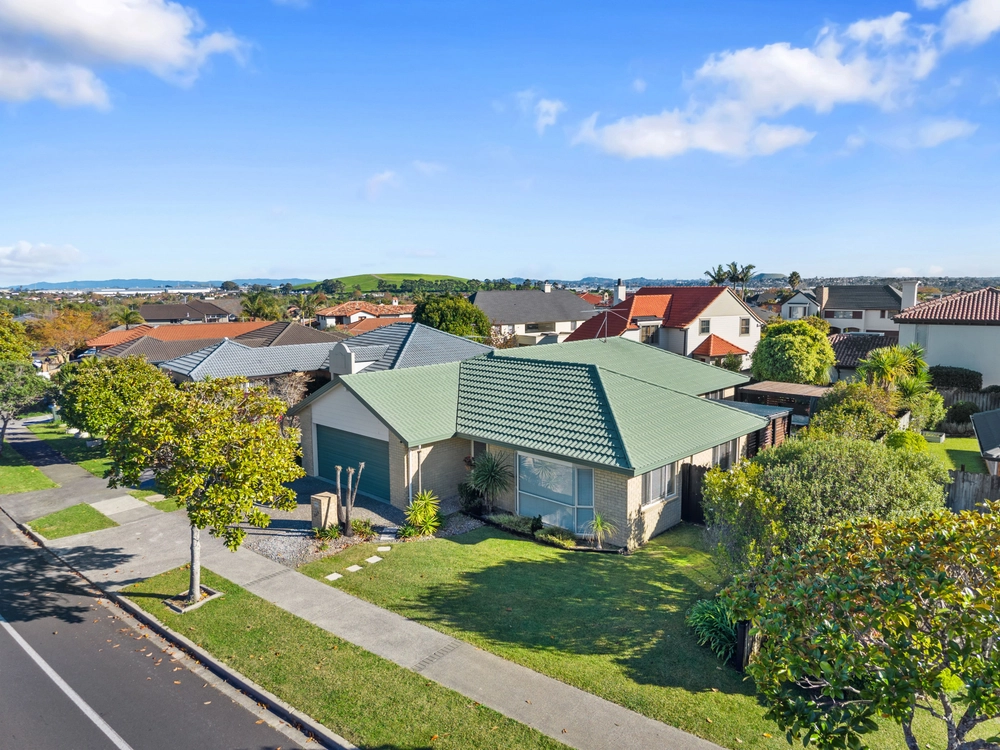 Photos of 235 Kilkenny Drive
