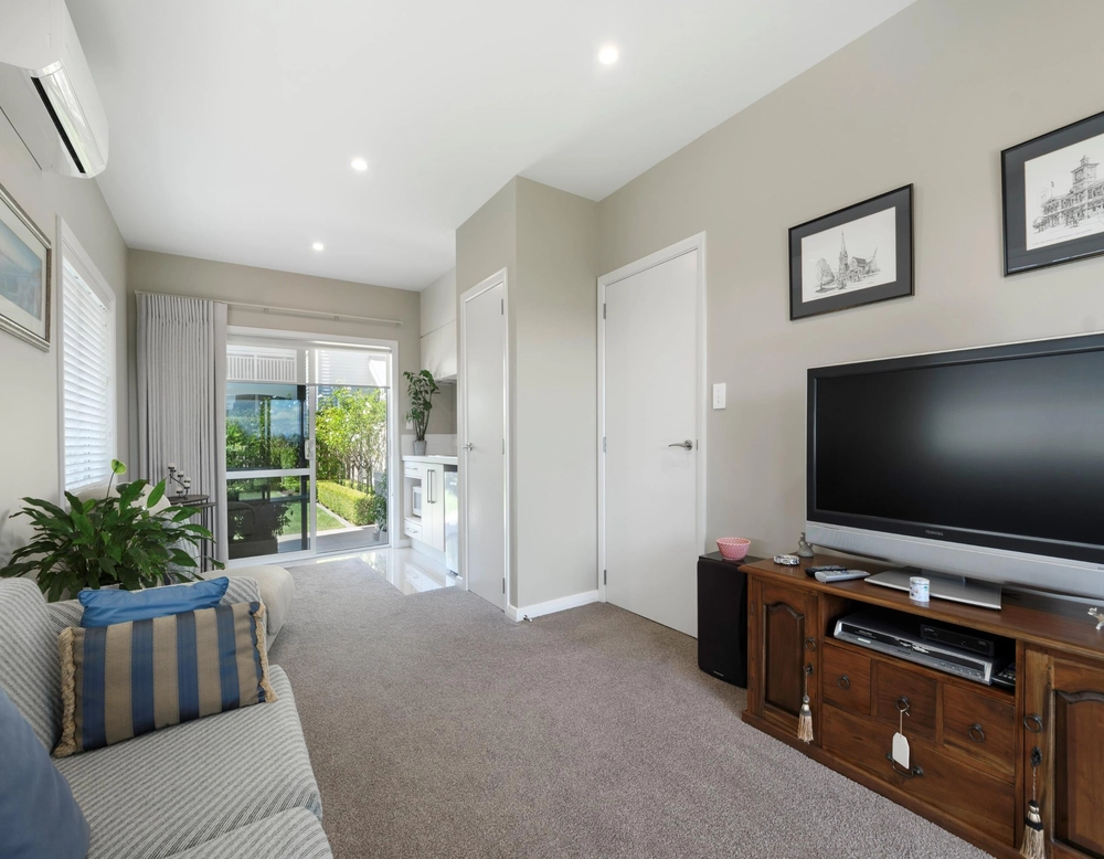 Photos of 5 Edgecumbe Road