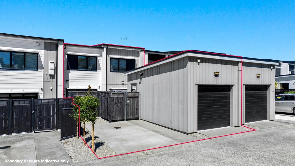 Photos of 127 Bonair Crescent