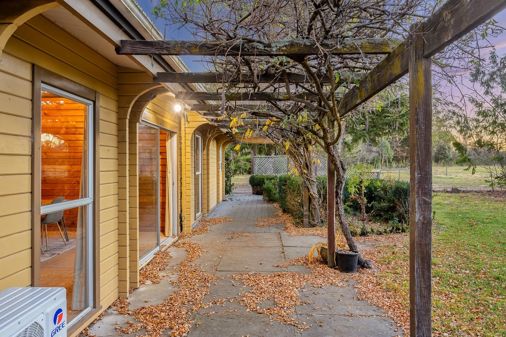 Photos of 138 Harrs Road