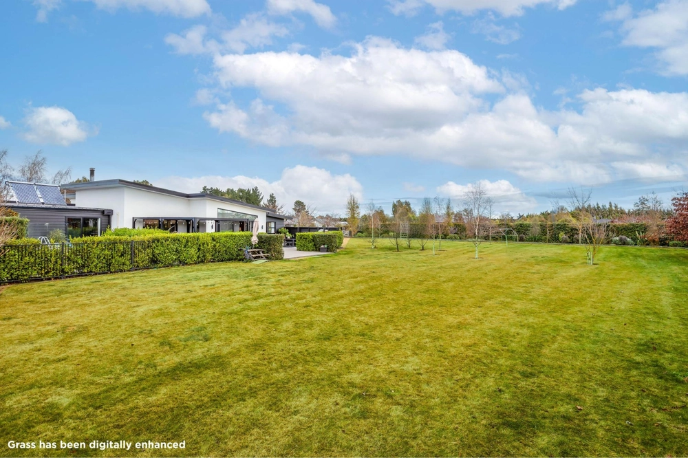 Photos of 18 Warwick Road