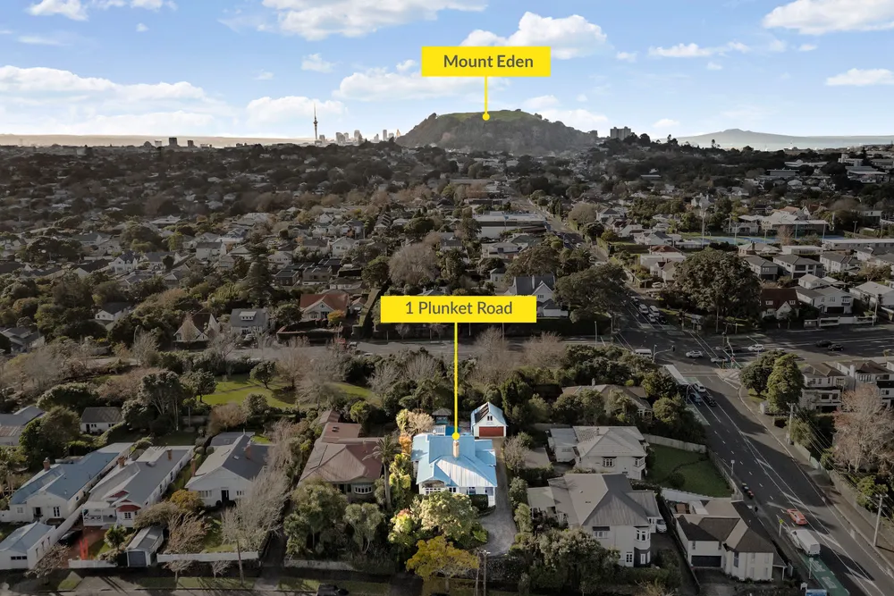 Photos of 1 Plunket Road