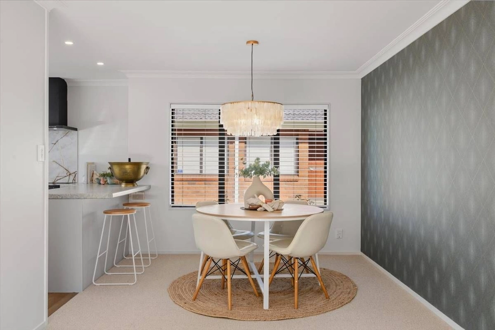 Photos of 17A Selwyn Street