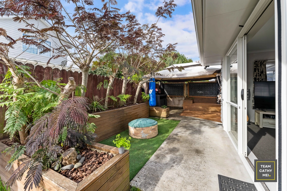 Photos of 5 Poaka Avenue