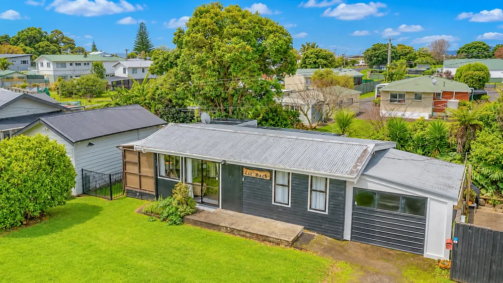 Photos of 10 Tatahi Street
