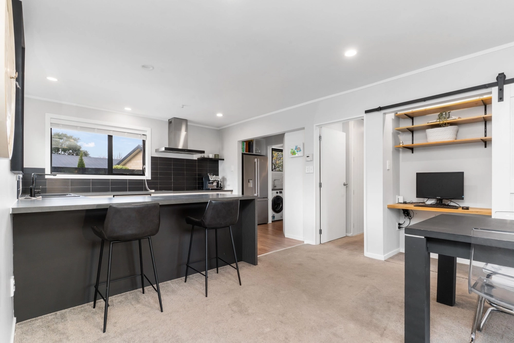 Photos of 586 Trents Road