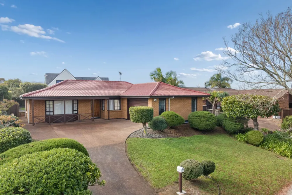 Photos of 73 Mirrabooka Avenue