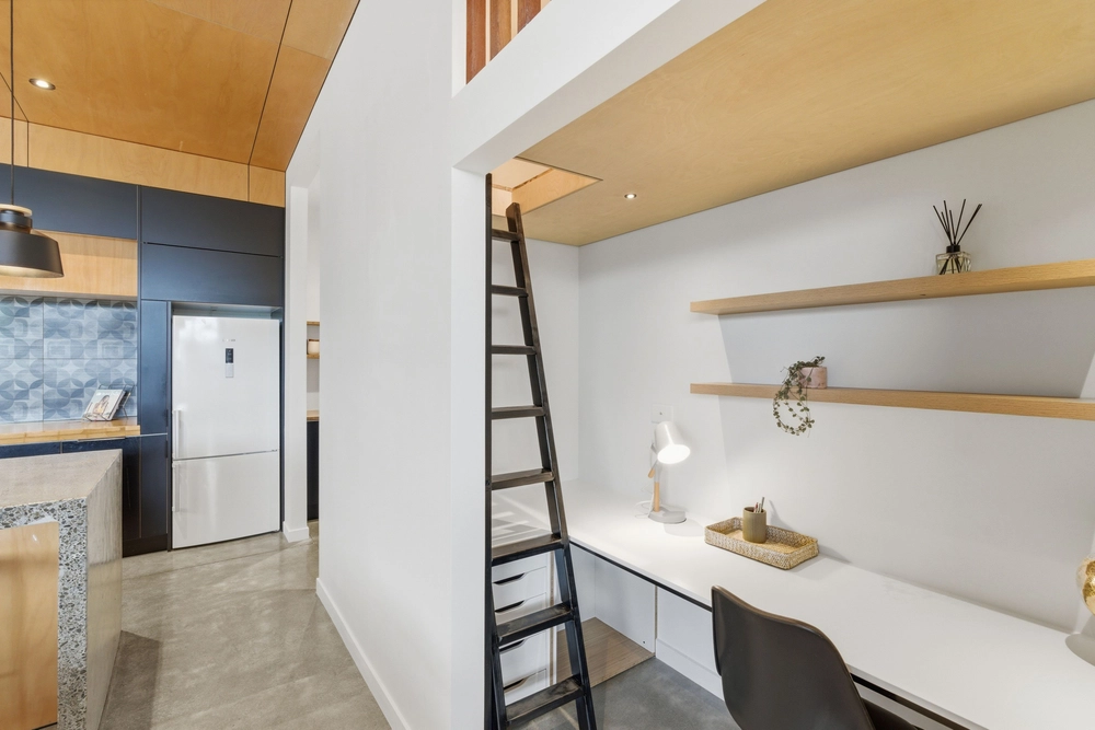 Photos of 93 Beachvale Drive