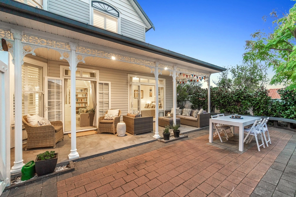 Photos of 43B Stanley Point Road
