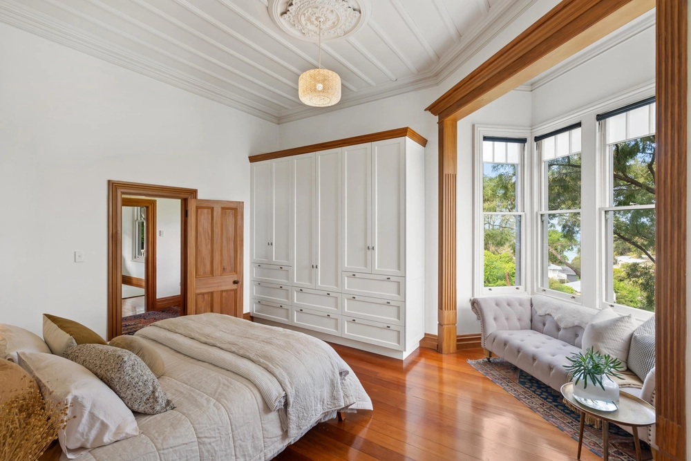 Photos of 6 Thompson Road