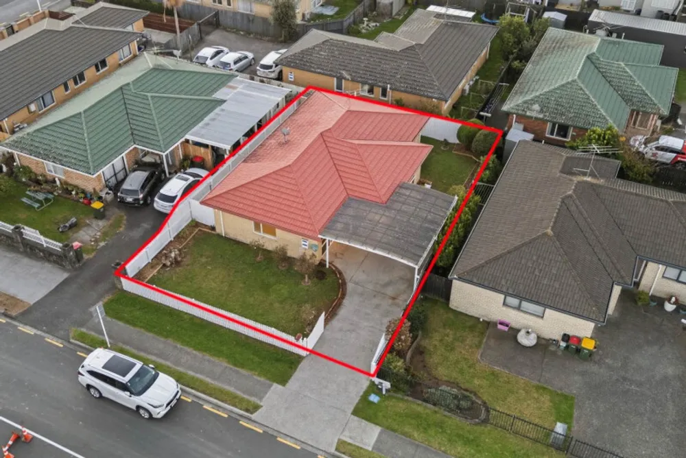 Photos of 84 Manuroa Road