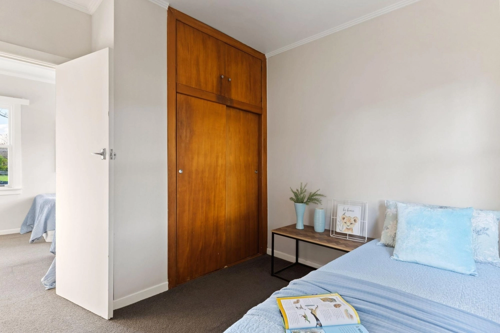 Photos of 6 Vivian Street