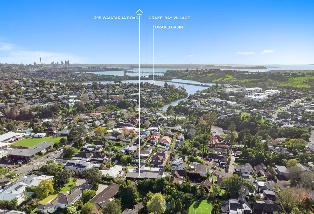 Photos of 39B Waiatarua Road