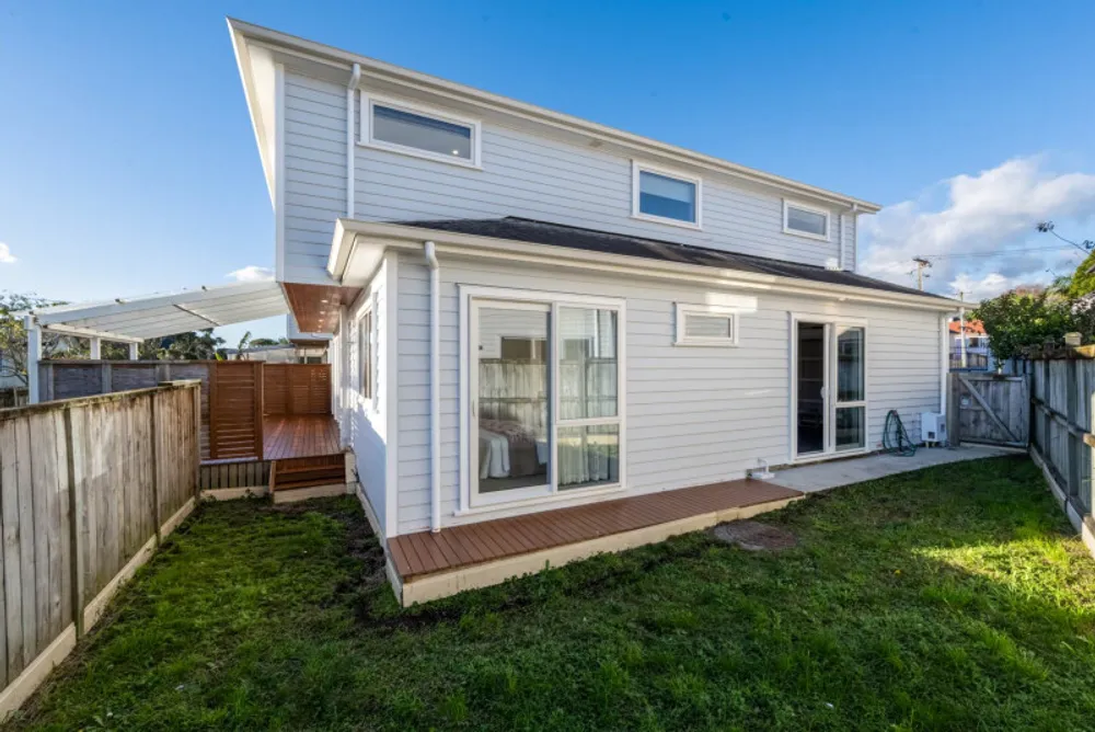 Photos of 40B Olsen Avenue