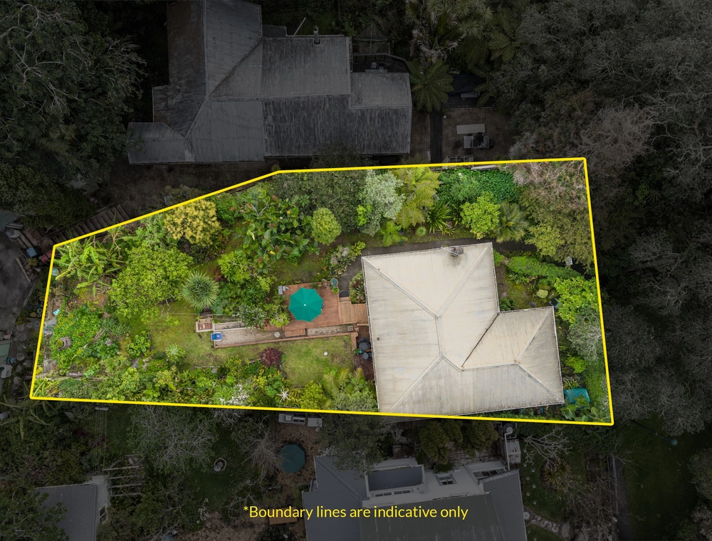 Photos of 83 Endeavour Street