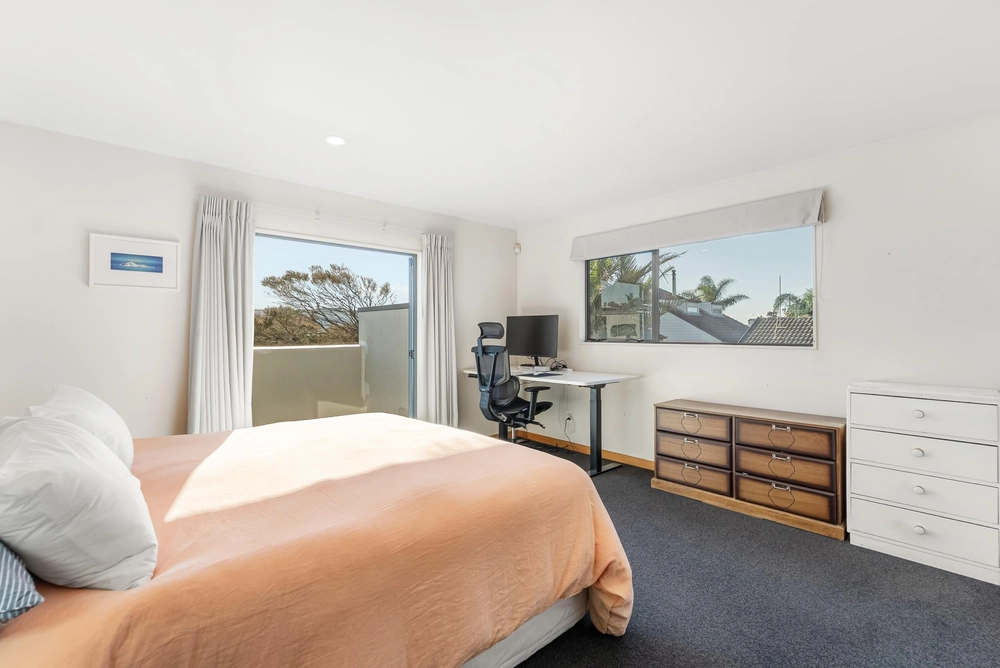 Photos of 51B Orkney Road