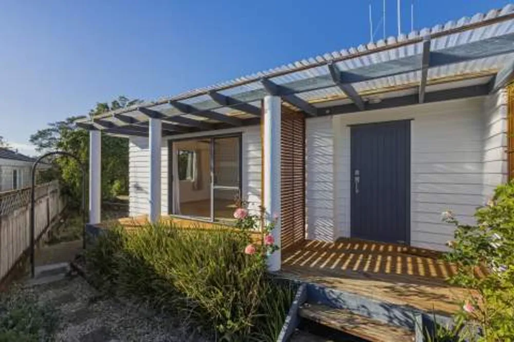 Photos of 25 Lucerne Place