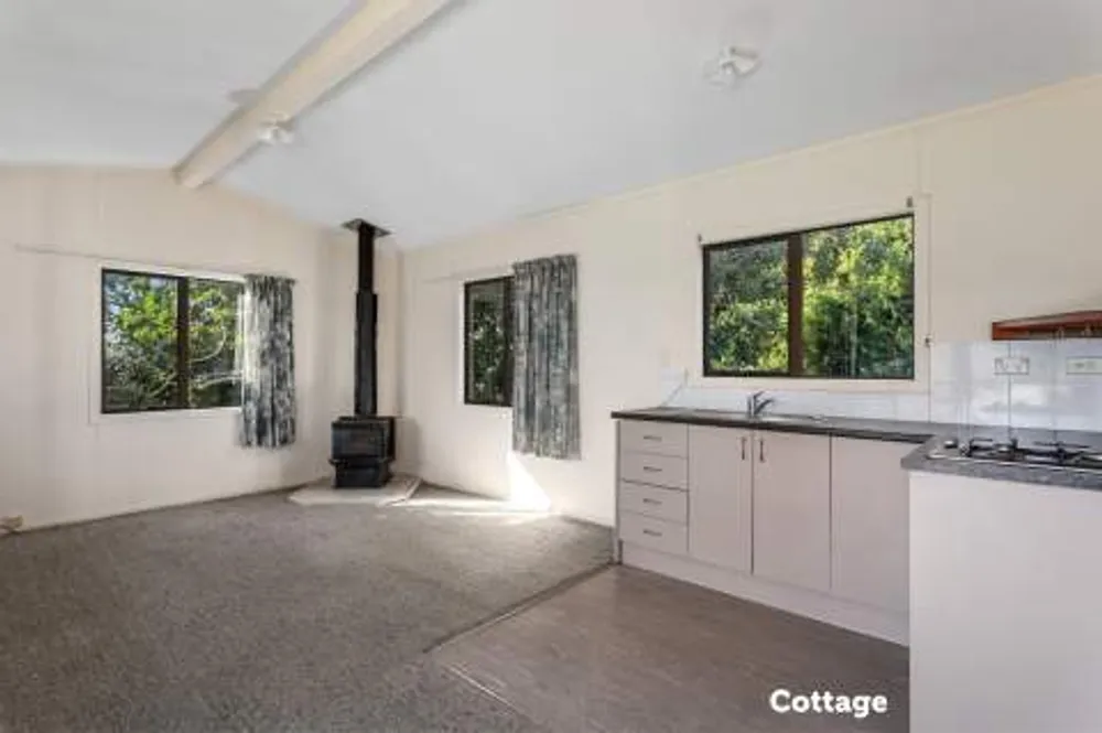 Photos of 9 Moore Road