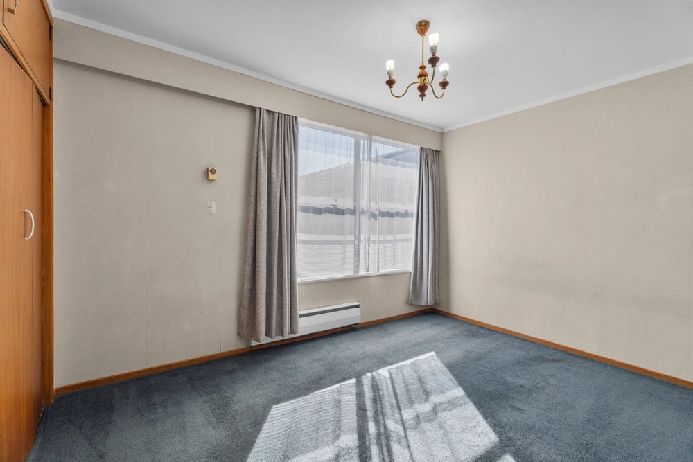 Photos of 2/150 St George Street