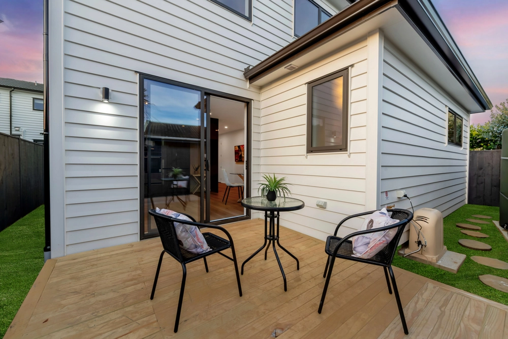 Photos of 57 Sunderlands Road