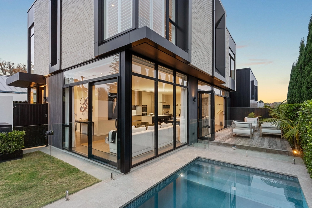 Photos of 28 Upland Road