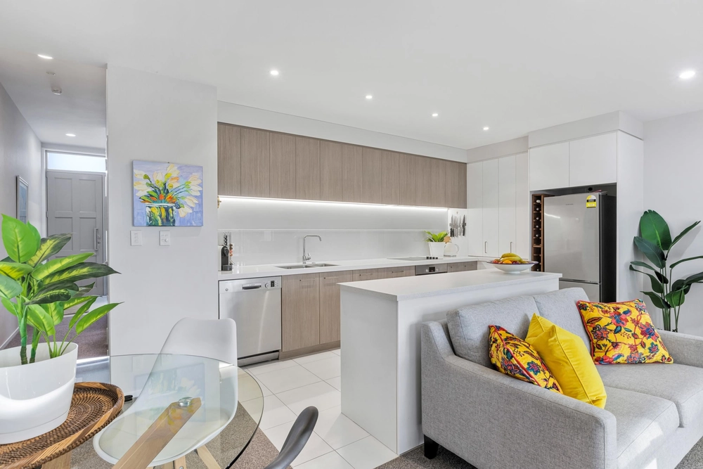 Photos of 337 Millwater Parkway