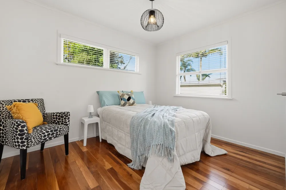 Photos of 1/12 Oberon Place