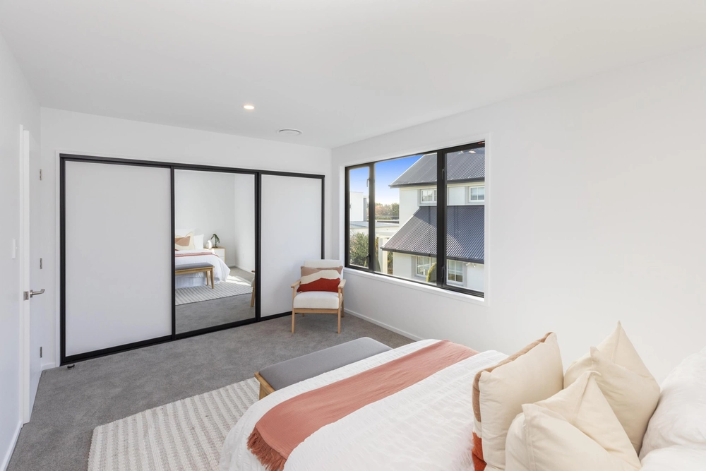 Photos of 2/61 Murray Place