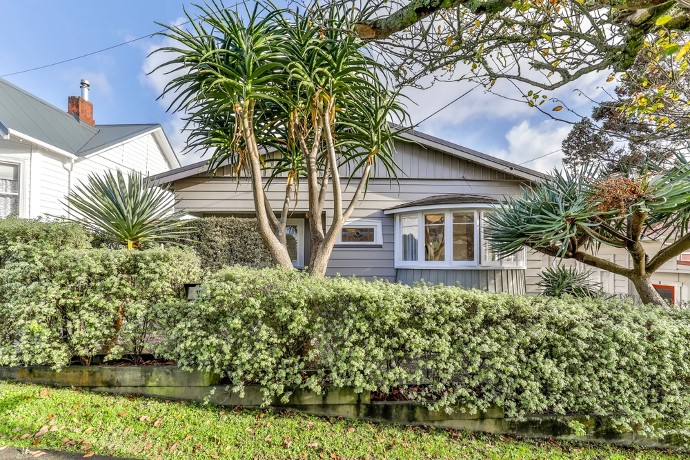 Photos of 18 Mountain View Road