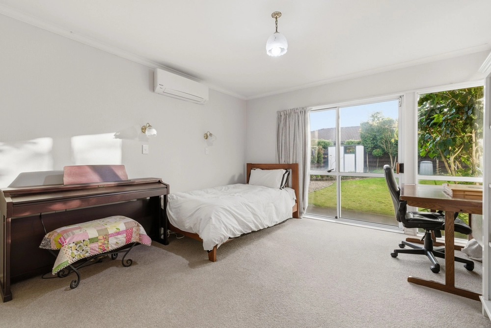 Photos of 10 Russley Drive