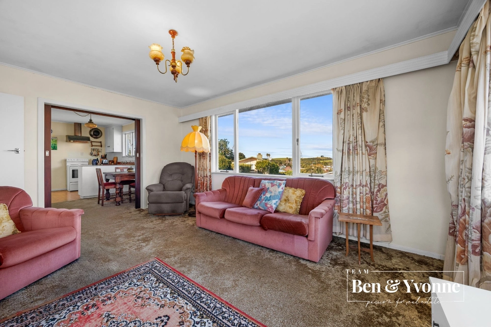 Photos of 24 Cotswold Lane