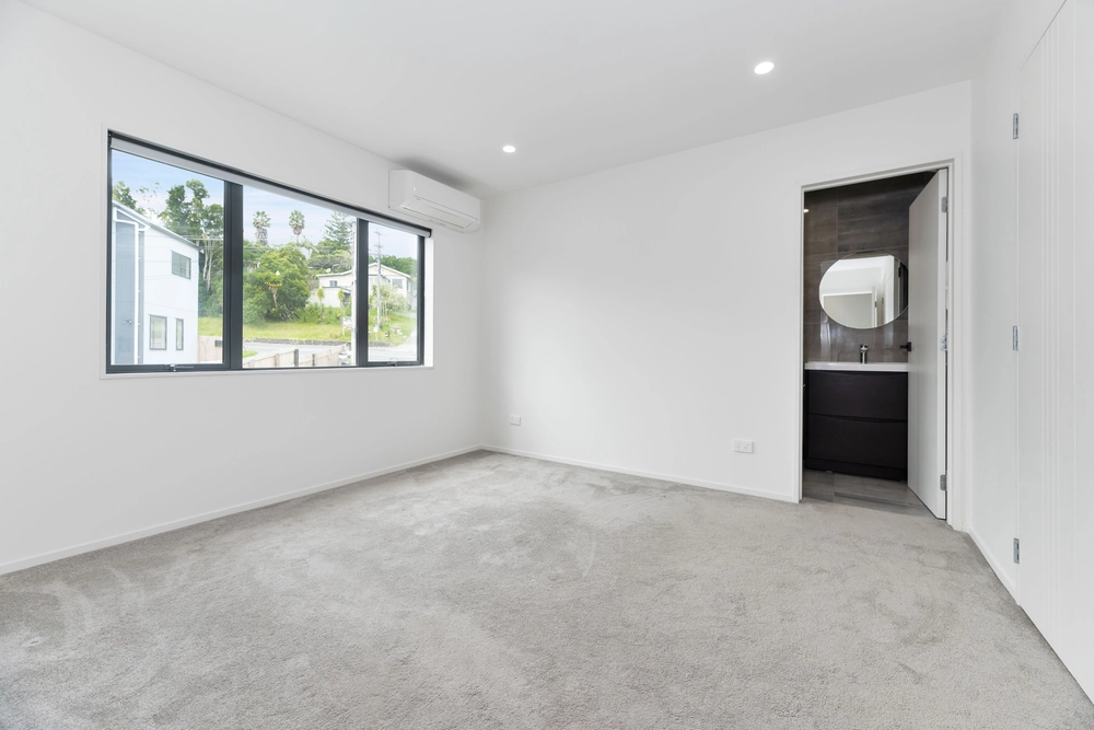 Photos of 17B Seymour Road