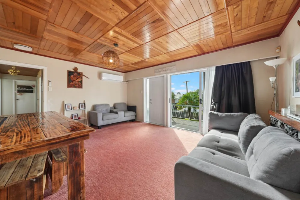 Photos of 4 Kaweka Street