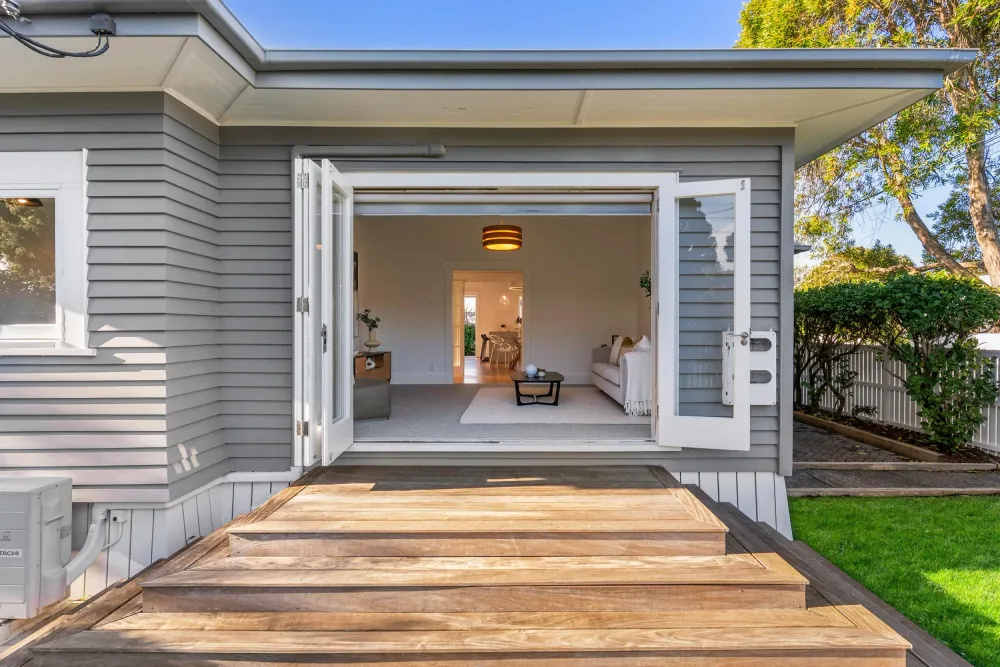 Photos of 85 Kiwi Road