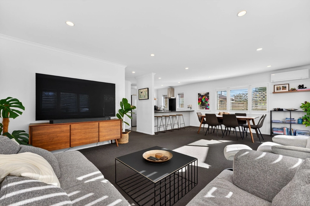 Photos of 5 Buccaneer Court