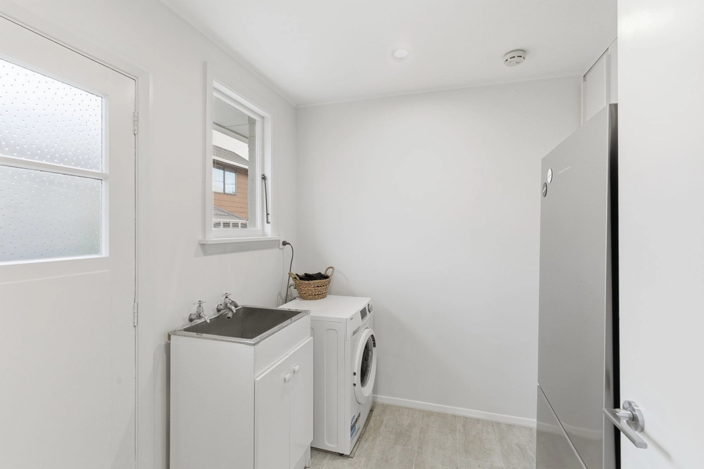 Photos of 72 Merrin Street