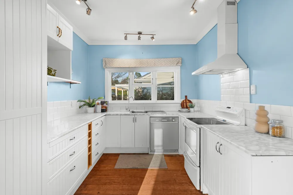 Photos of 8 Proctor Street